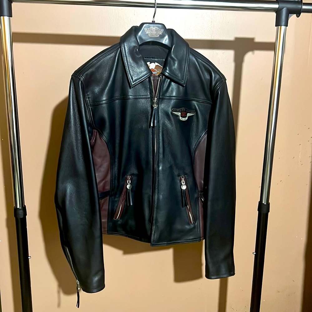 Harley Davidson women’s leather jacket.